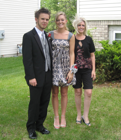 prom8.jpg