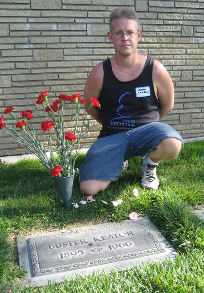 Buster Keaton (1895-1966) - Find a Grave Memorial